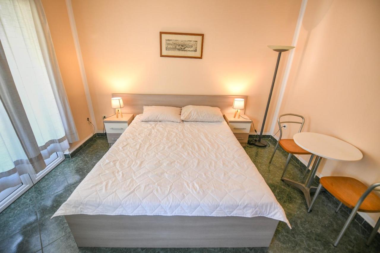 Jolly Apartments Budva Bagian luar foto